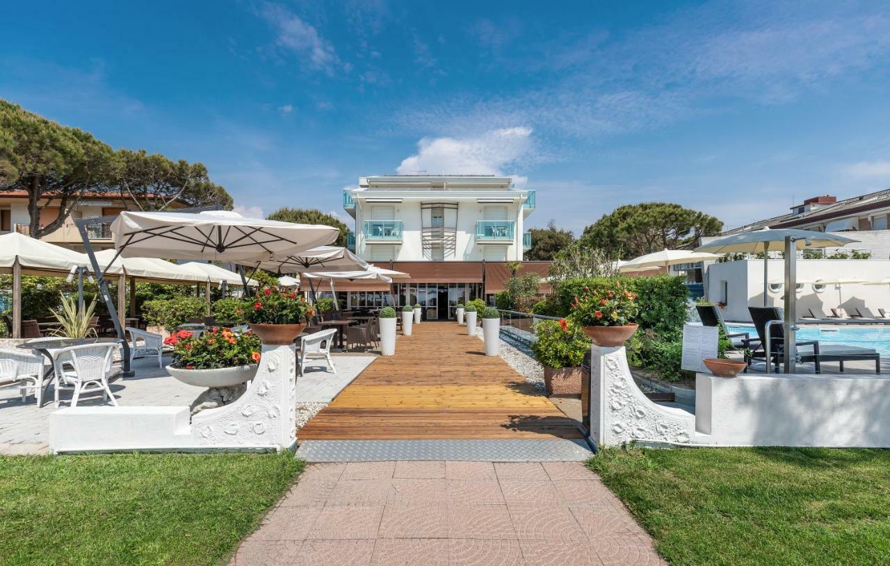 Park Hotel Ermitage Resort & Spa Lido di Jesolo Exteriör bild