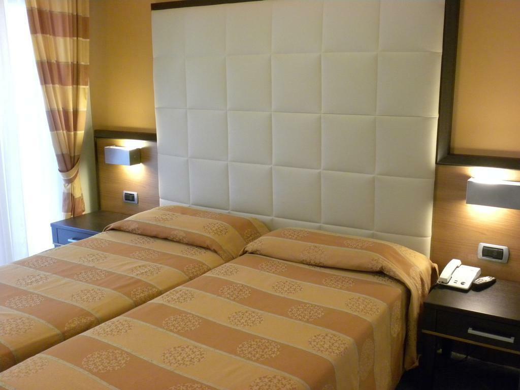 Park Hotel Ermitage Resort & Spa Lido di Jesolo Exteriör bild