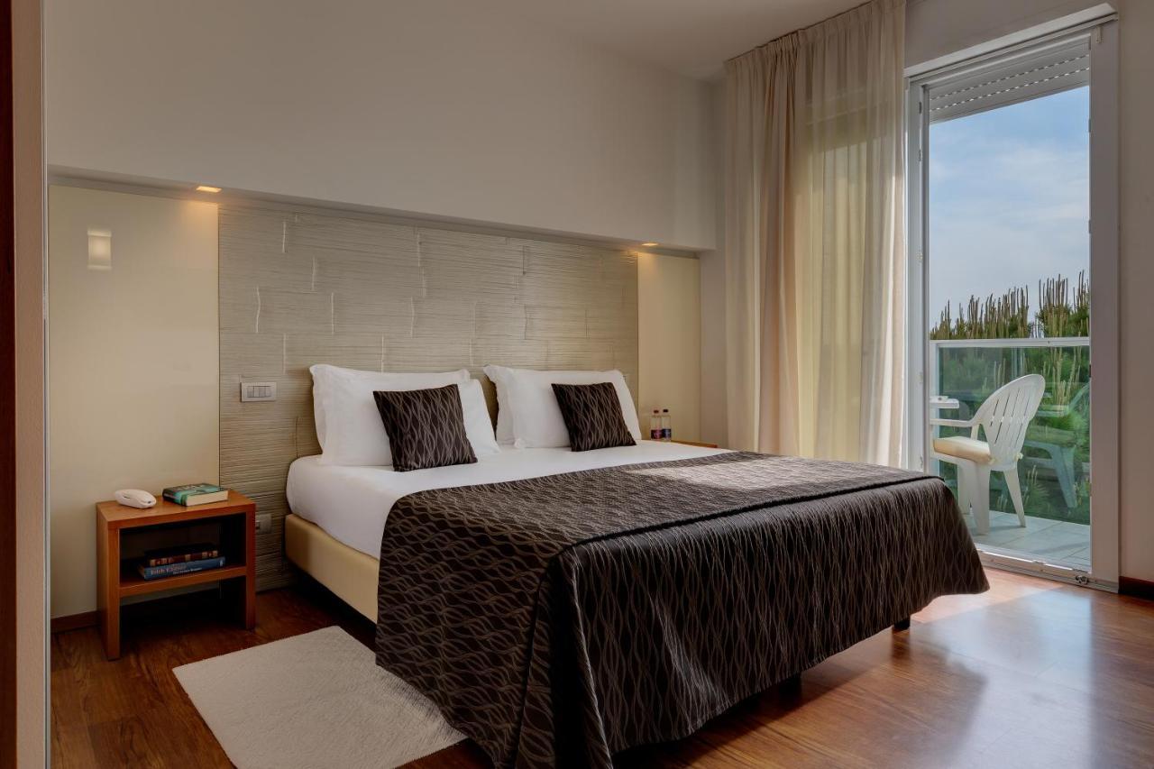 Park Hotel Ermitage Resort & Spa Lido di Jesolo Exteriör bild